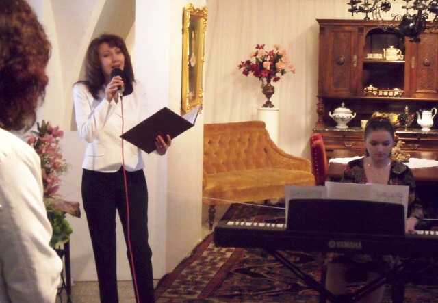 02-Tetiana a Kristyna Stepasjuk.jpg